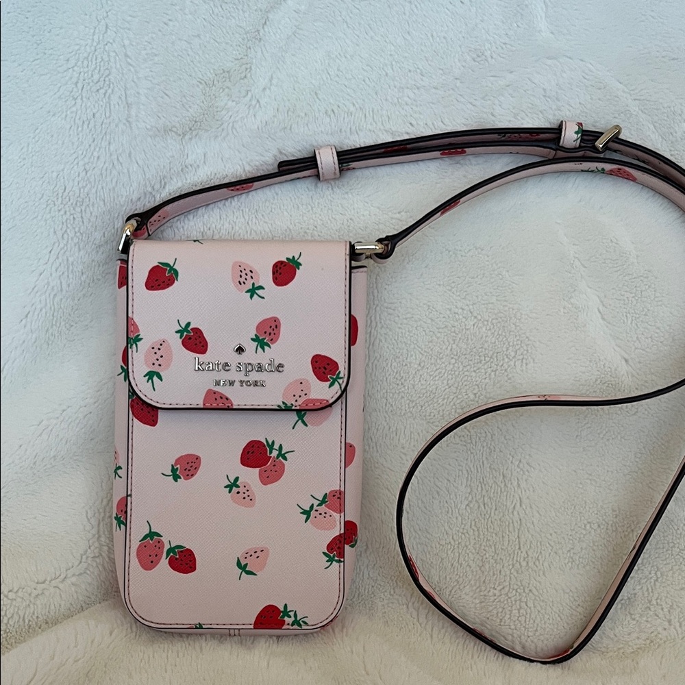 Kate Spade Strawberry Pattern Phone Crossbody Bag NEW